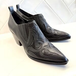 Marc Fisher Women's Black Charly Leather Western Ankle Booties 7.5 Pointed Toe
